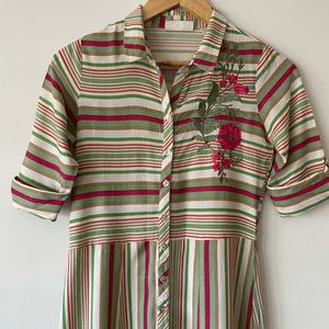 Stripes Dress with collar neck and buttons